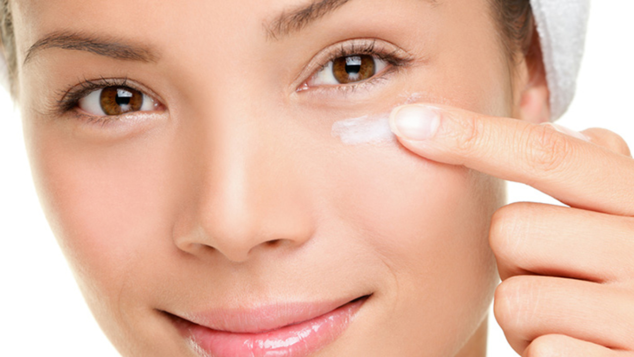 Rutina Para El Cuidado Del Contorno De Ojos Diario Canalsalud