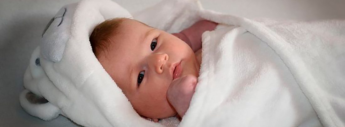 Bebé recién nacido: alimentación, cuidado y desarrollo