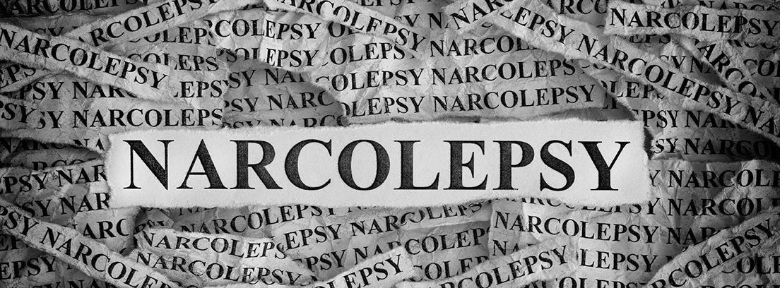 papel con las letras de narcolepsia