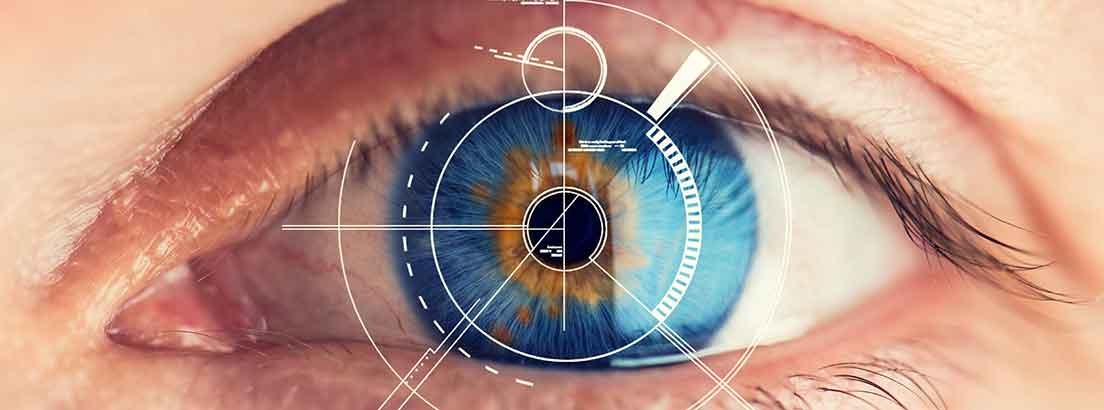 scanner de retina realizado en ojo azul