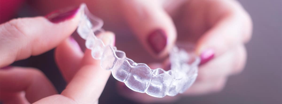 Retenedores transparentes