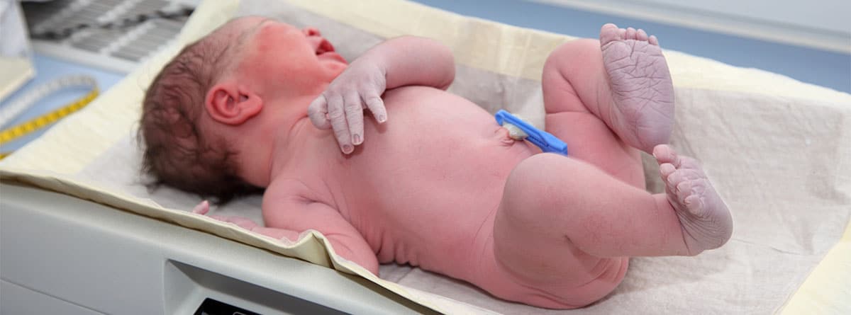 Bebé recién nacido