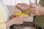 Salud Mayores. Patología ostearticular en personas mayores. Artrosis. Consejos