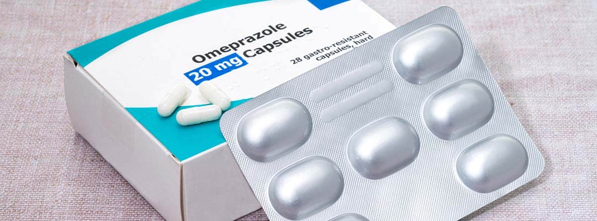 omeprazol Todo lo que debes saber antes de tomar omeprazol: caja de omeprazol y blister de pastillas