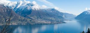 Paisaje del Lago Azul de Como